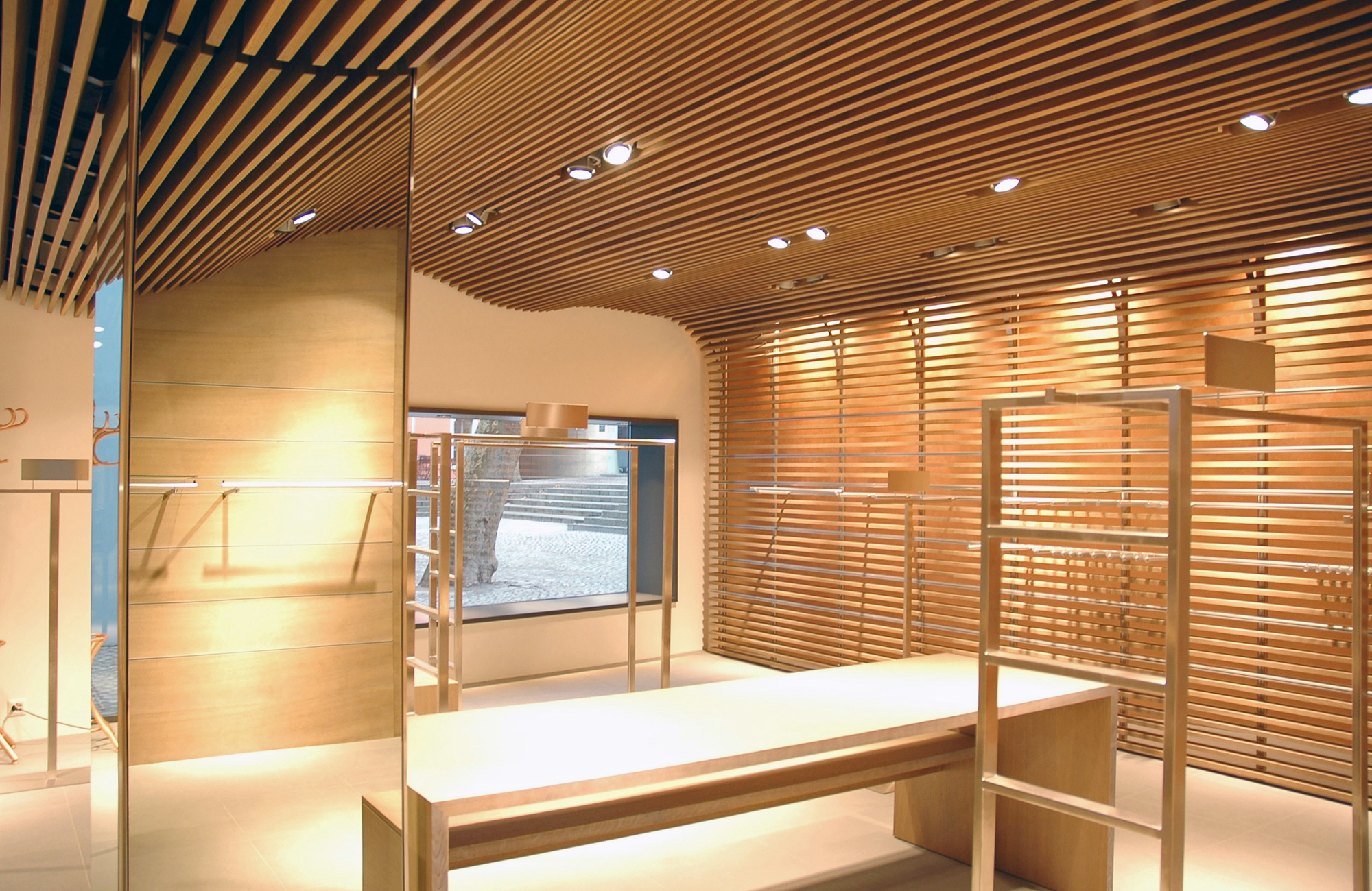 Modissa-Limmatquai-Zürich-Bild-2-kor.jpg